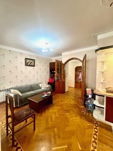 Satılır 5 otaqlı köhnə tikili 120 m², Nəsimi r., photo 4 from 30