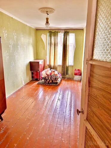 Продаётся 3-комн. вторичка 75 м², м. Кара Караев, photo 9 from 11