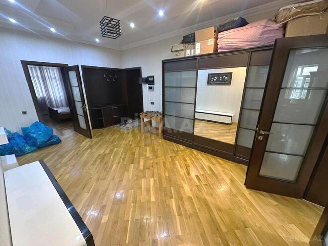 İcarəyə verilir 3 otaqlı köhnə tikili 135 m², Elmlər Akademiyası m., photo 6 from 10