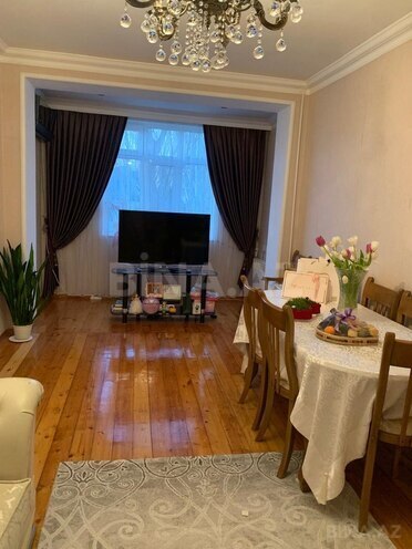 Продаётся 4-комн. вторичка 100 м², м. Ази Асланов, photo 1 from 18