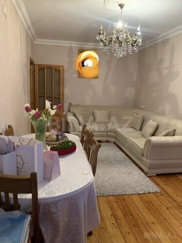 Продаётся 4-комн. вторичка 100 м², м. Ази Асланов, photo 3 from 18