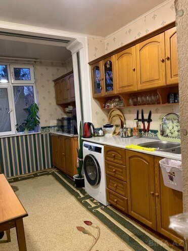 Продаётся 4-комн. вторичка 100 м², м. Ази Асланов, photo 10 from 18