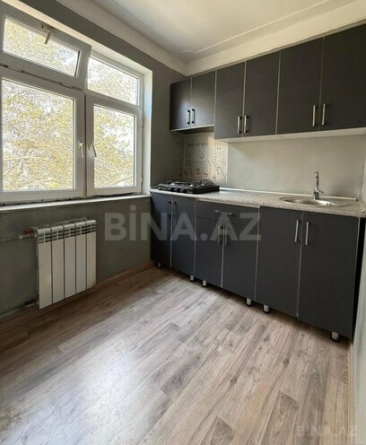Satılır 2 otaqlı köhnə tikili 50 m², Xalqlar Dostluğu m., photo 6 from 7