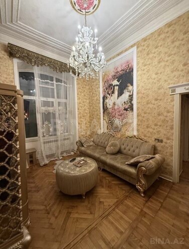 İcarəyə verilir 3 otaqlı köhnə tikili 75 m², 28 May m., photo 5 from 12