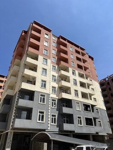Satılır 2 otaqlı yeni tikili 60 m², Saray q., photo 1 from 14