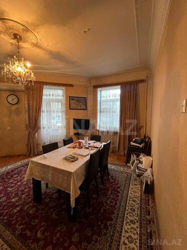 Satılır 4 otaqlı köhnə tikili 100 m², İçəri Şəhər m., photo 1 from 30