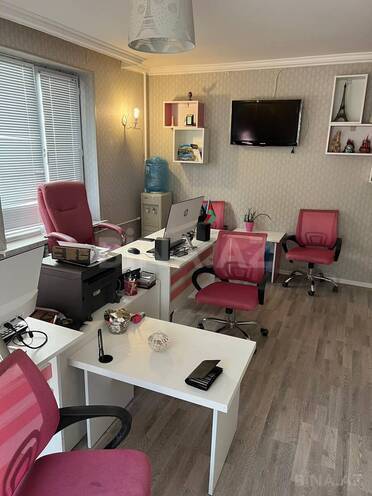 Сдаётся  объект 30 м², м. Элмляр Академиясы, photo 4 from 9