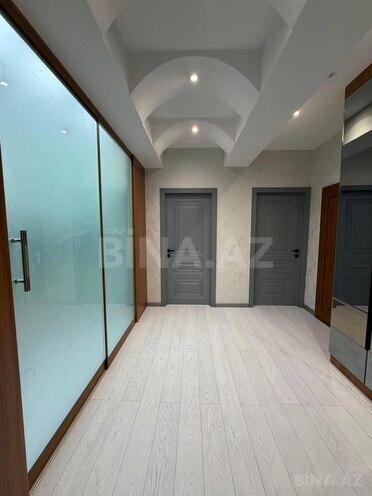 Продаётся 2-комн. новостройка 68 м², м. Ази Асланов, photo 3 from 16