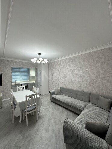 Продаётся 3-комн. вторичка 85 м², м. Ази Асланов, photo 3 from 13