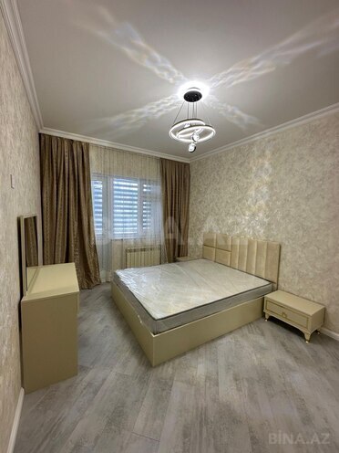 Продаётся 3-комн. вторичка 85 м², м. Ази Асланов, photo 4 from 13