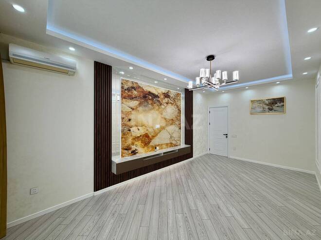 Продаётся 3-комн. новостройка 115 м², м. Нефтчиляр, photo 1 from 16