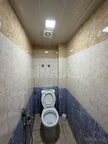 Satılır 3 otaqlı köhnə tikili 80 m², Xalqlar Dostluğu m., photo 17 from 19