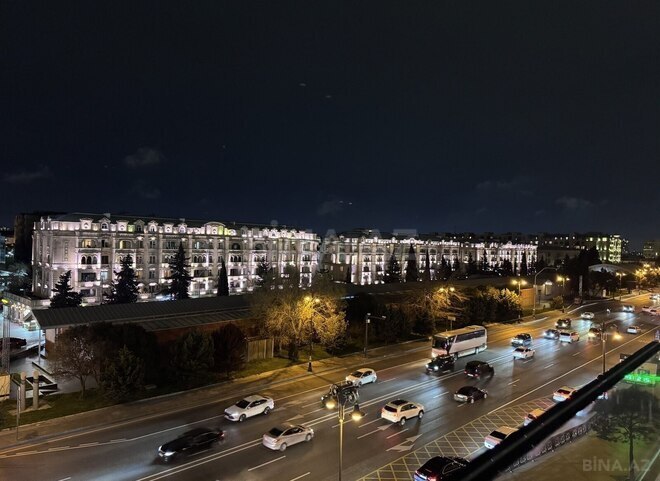 Satılır 2 otaqlı köhnə tikili 65 m², Gənclik m., photo 9 from 16