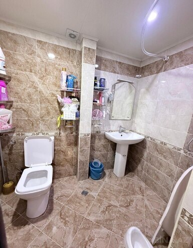 Satılır 2 otaqlı köhnə tikili 65 m², Gənclik m., photo 11 from 16