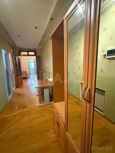 Сдаётся 2-комн. новостройка 90 м², м. Иншаатчылар, photo 6 from 9