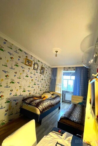 Продаётся 4-комн. вторичка 100 м², м. Халглар Достлугу, photo 11 from 24