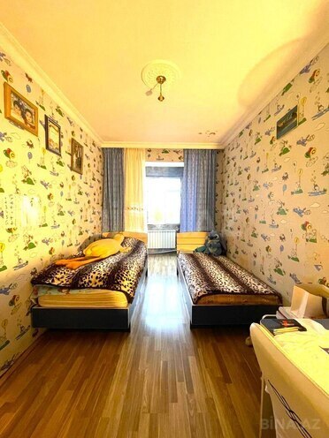 Продаётся 4-комн. вторичка 100 м², м. Халглар Достлугу, photo 13 from 24