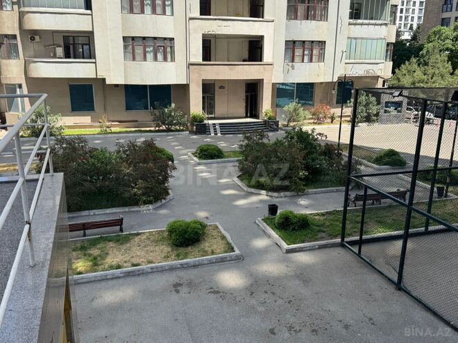 Продаётся 4-комн. новостройка 208 м², Насиминский  р., photo 4 from 31