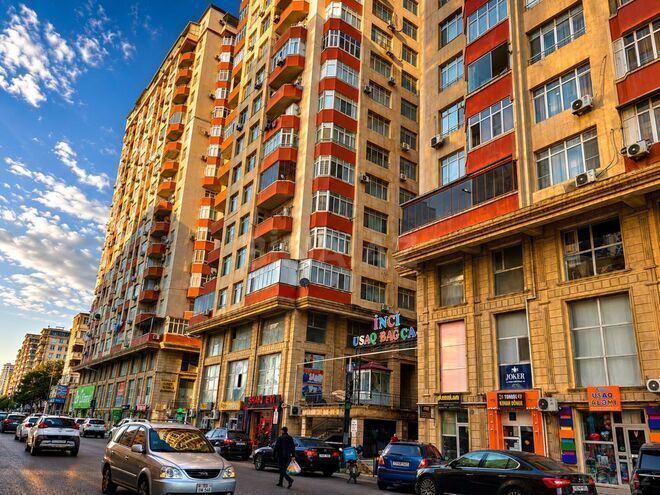 Продаётся 3-комн. новостройка 140 м², м. Нефтчиляр, photo 11 from 12