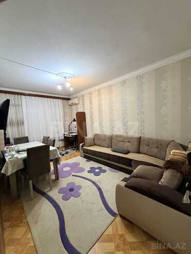 Satılır 2 otaqlı köhnə tikili 65 m², İnşaatçılar m., photo 1 from 14