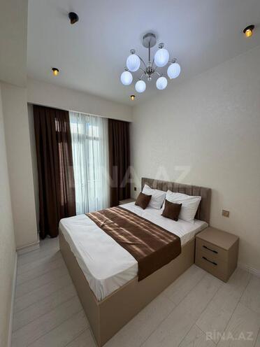 Продаётся 2-комн. новостройка 42 м², м. Кара Караев, photo 5 from 9