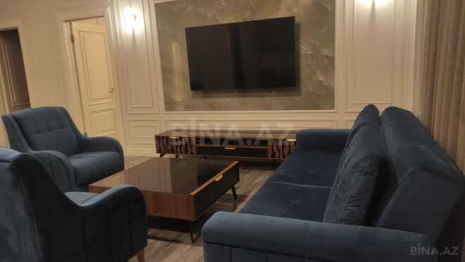 Сдаётся 2-комн. новостройка 110 м², м. 8 ноября, photo 10 from 30