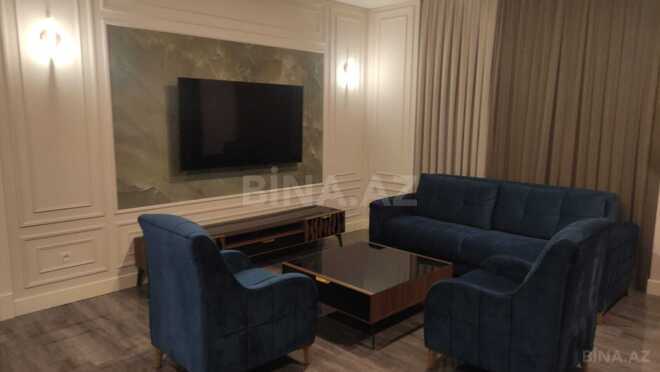 Сдаётся 2-комн. новостройка 110 м², м. 8 ноября, photo 6 from 30