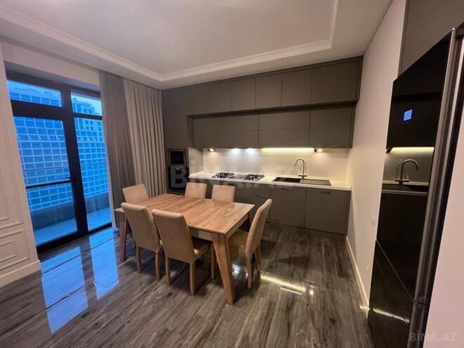 Сдаётся 2-комн. новостройка 110 м², м. 8 ноября, photo 3 from 30