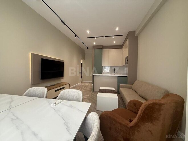 Сдаётся 2-комн. новостройка 70 м², м. Элмляр Академиясы, photo 1 from 8