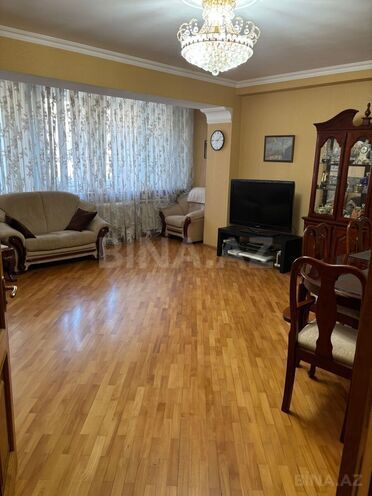 Satılır 3 otaqlı köhnə tikili 100 m², 28 May m., photo 3 from 13