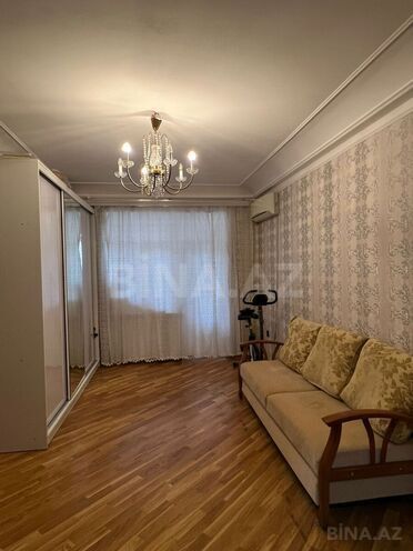 Satılır 3 otaqlı köhnə tikili 70 m², Yasamal r., photo 8 from 15