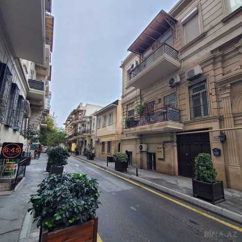 İcarəyə verilir 1 otaqlı köhnə tikili 15 m², Sahil m., photo 1 from 10