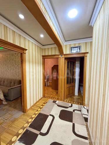 Satılır 4 otaqlı köhnə tikili 110 m², Xalqlar Dostluğu m., photo 7 from 11