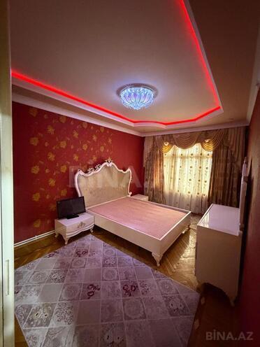 Satılır 4 otaqlı köhnə tikili 110 m², Xalqlar Dostluğu m., photo 4 from 11