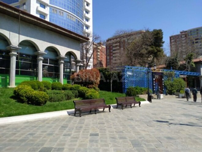 Satılır 2 otaqlı köhnə tikili 65 m², Nizami m., photo 10 from 14