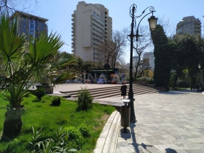 Satılır 2 otaqlı köhnə tikili 65 m², Nizami m., photo 5 from 14