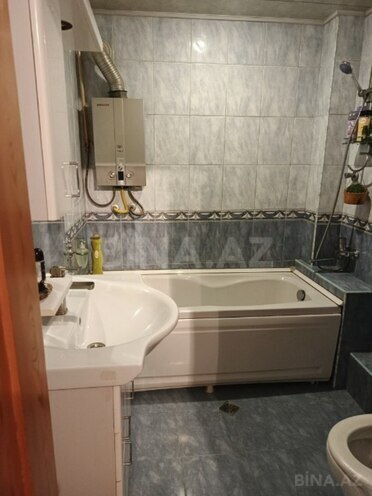 Satılır 3 otaqlı köhnə tikili 70 m², 28 May m., photo 18 from 20