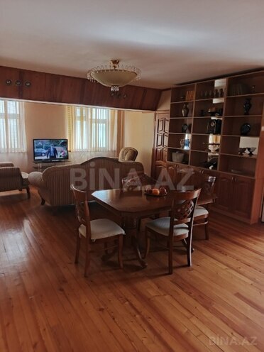Satılır 3 otaqlı köhnə tikili 70 m², 28 May m., photo 12 from 20