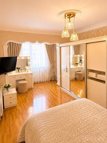 Продаётся 4-комн. вторичка 120 м², м. Нариман Нариманов, photo 5 from 8