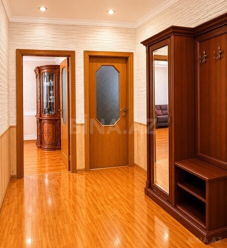 Продаётся 4-комн. вторичка 120 м², м. Нариман Нариманов, photo 6 from 8