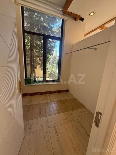 İcarəyə verilir 6 otaqlı ofis 225 m², 28 May m., photo 16 from 17