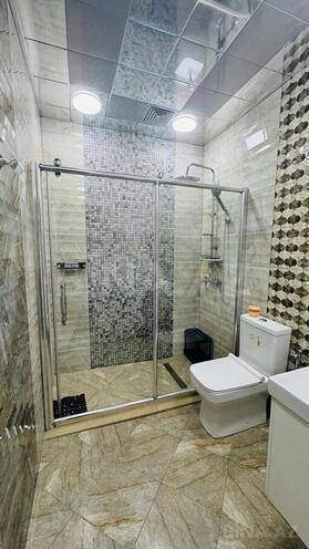 Сдаётся 3-комн. новостройка 120 м², м. Низами, photo 26 from 30