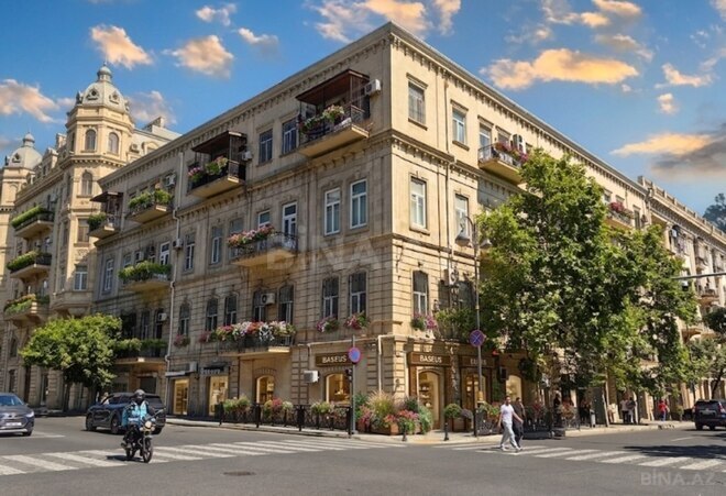Satılır 4 otaqlı köhnə tikili 150 m², 28 May m., photo 3 from 24