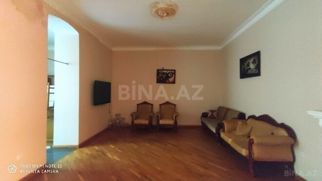 Satılır 4 otaqlı köhnə tikili 150 m², 28 May m., photo 17 from 24