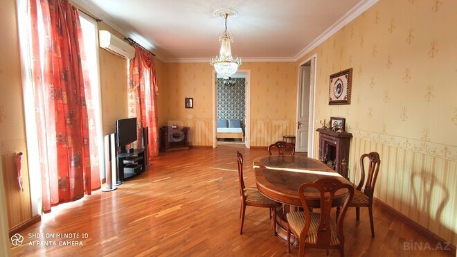 Satılır 4 otaqlı köhnə tikili 150 m², 28 May m., photo 5 from 24