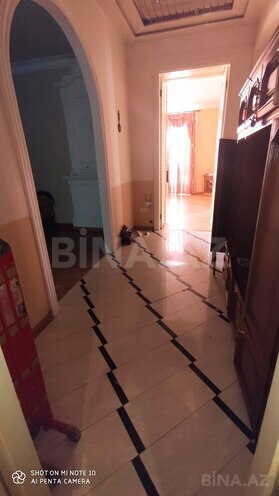 Satılır 4 otaqlı köhnə tikili 150 m², 28 May m., photo 23 from 24