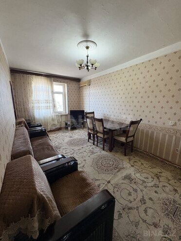 Satılır 2 otaqlı köhnə tikili 60 m², Xalqlar Dostluğu m., photo 1 from 15