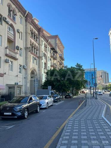 Satılır 2 otaqlı köhnə tikili 46 m², Elmlər Akademiyası m., photo 12 from 14