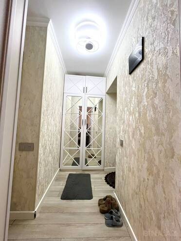 Продаётся 2-комн. вторичка 35 м², м. Кара Караев, photo 15 from 17