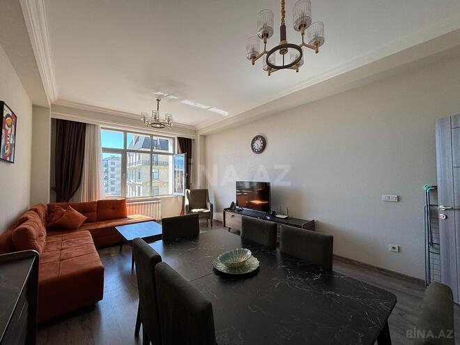 İcarəyə verilir 4 otaqlı yeni tikili 210 m², Ağ şəhər q., photo 1 from 25